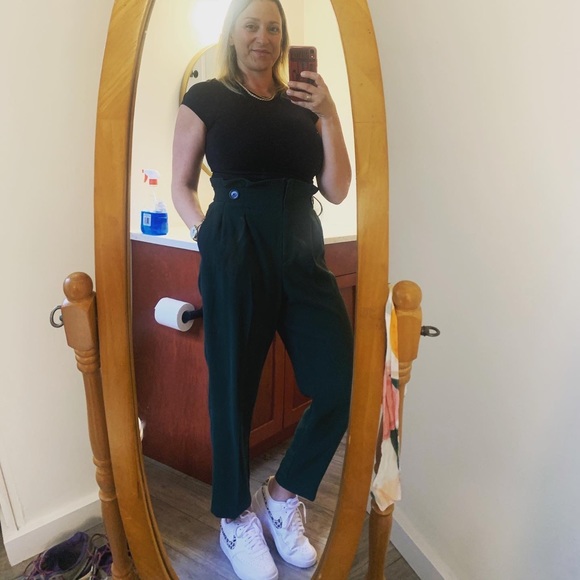 H&M Gorgeous Emerald Green Paperbag High Waist trousers. - Picture 5 of 5